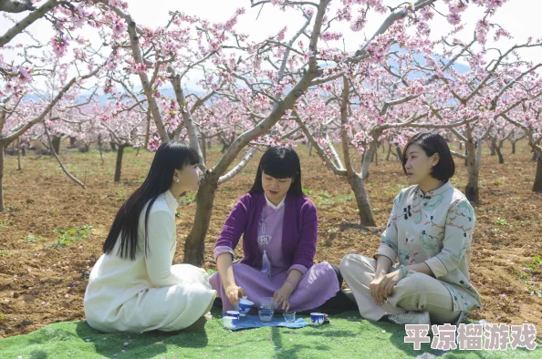 桃花村女人桃花盛开时节竟有神秘男子深夜造访引村民议论纷纷